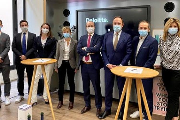  Le Village by CA Paris signe un partenariat avec Deloitte